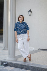 Blue printed crop shirt