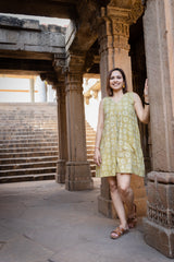 Musterd Yellow Printed Dress