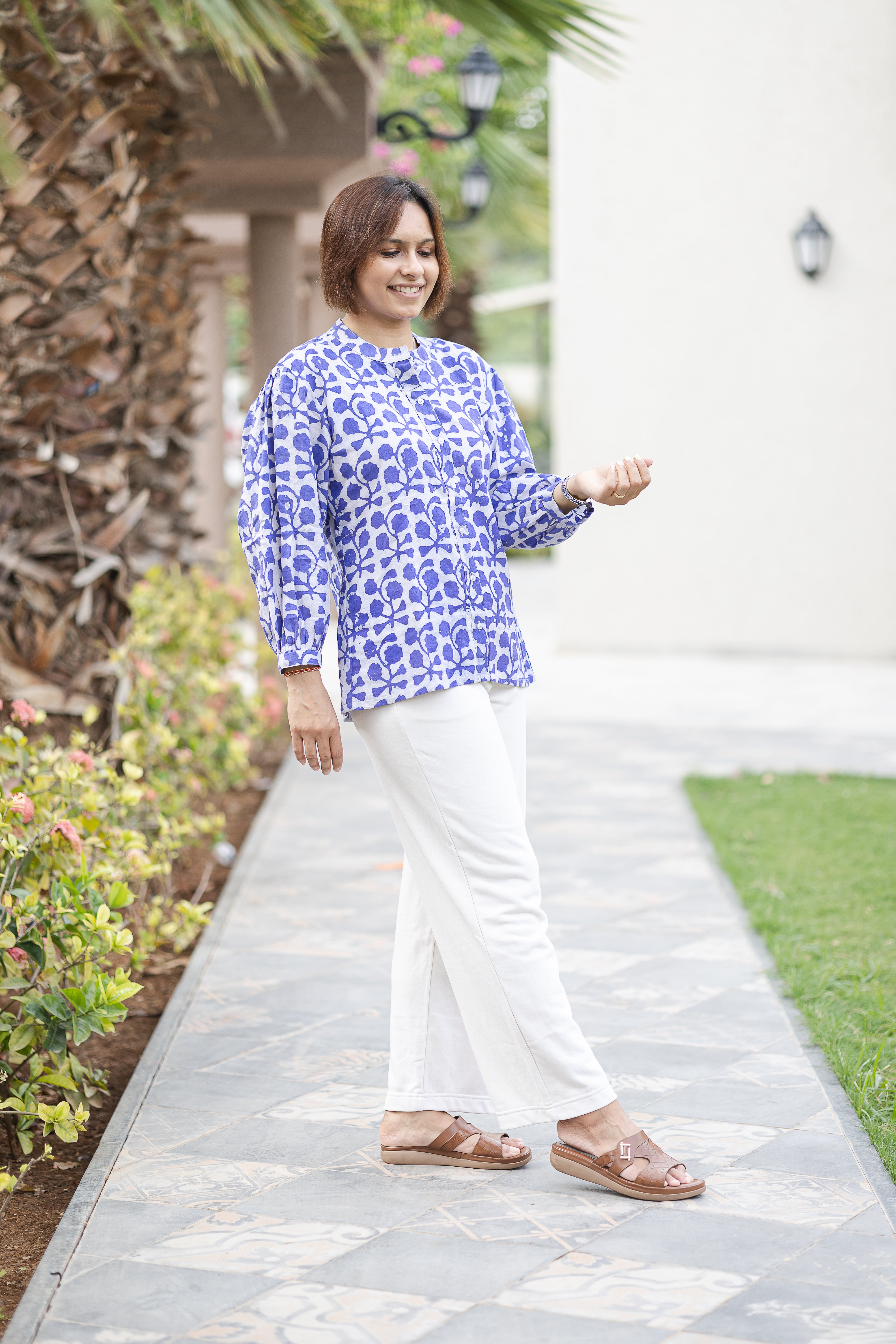 Lila Batik-Oberteil